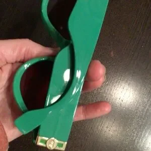Le Specs | Accessories | New Le Specs Grass Green Cat Eye  display picture 3